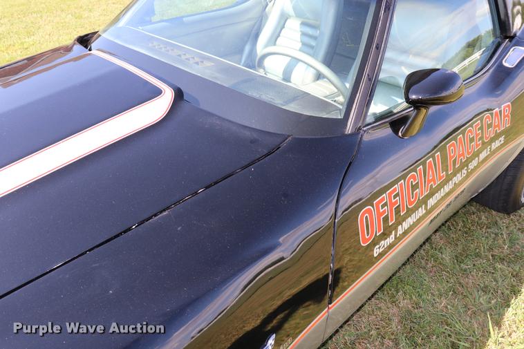 image for item DK9562 1978 Chevrolet Corvette pace car edition