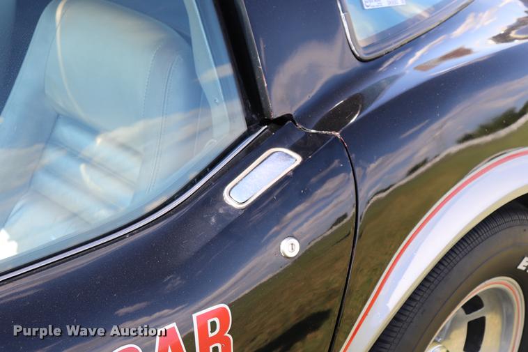 image for item DK9562 1978 Chevrolet Corvette pace car edition