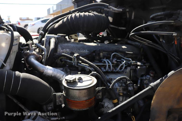 image for item DK9569 2006 Hino 268 refrigerated truck