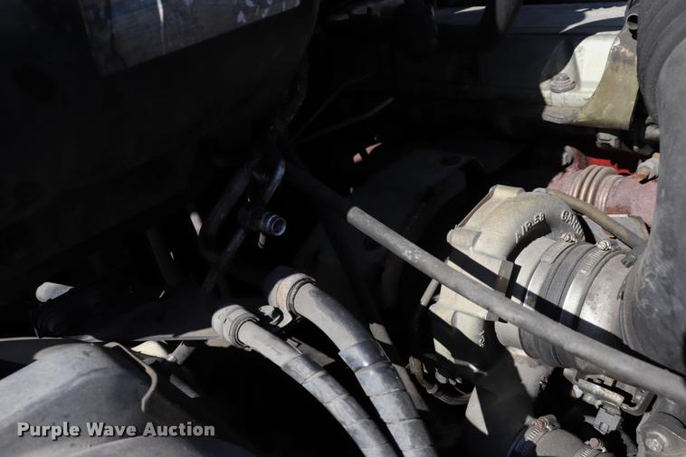 image for item DK9569 2006 Hino 268 refrigerated truck