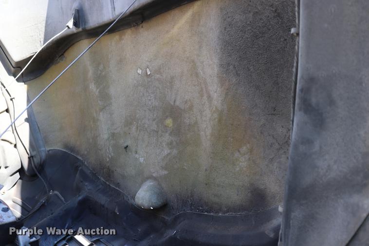 image for item DK9569 2006 Hino 268 refrigerated truck