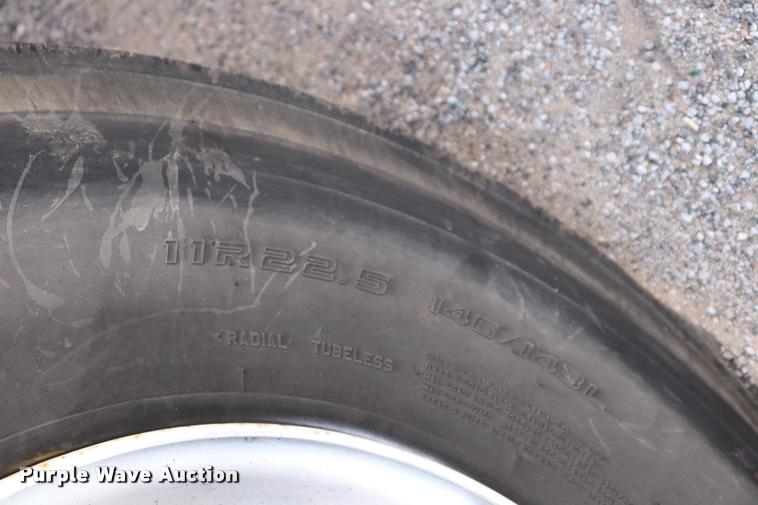 image for item DK9569 2006 Hino 268 refrigerated truck