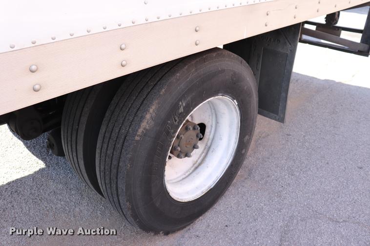 image for item DK9569 2006 Hino 268 refrigerated truck