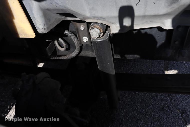 image for item DK9569 2006 Hino 268 refrigerated truck