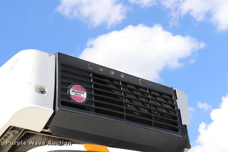 image for item DK9569 2006 Hino 268 refrigerated truck