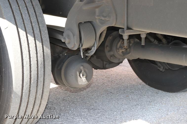 image for item DK9569 2006 Hino 268 refrigerated truck