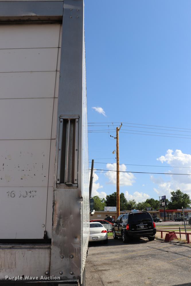 image for item DK9569 2006 Hino 268 refrigerated truck