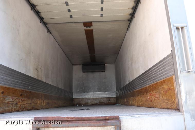 image for item DK9569 2006 Hino 268 refrigerated truck