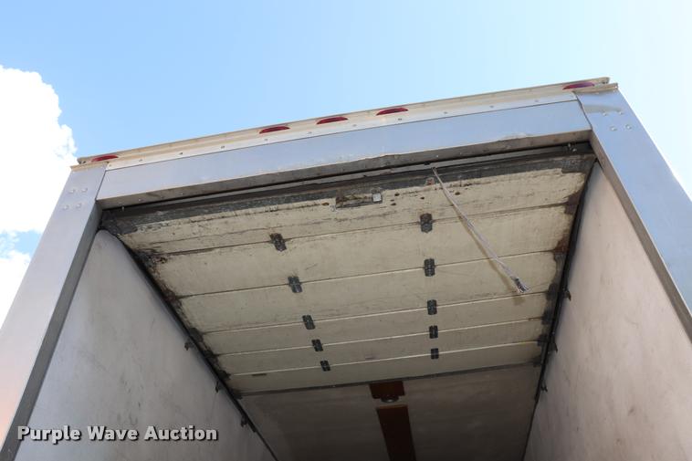 image for item DK9569 2006 Hino 268 refrigerated truck