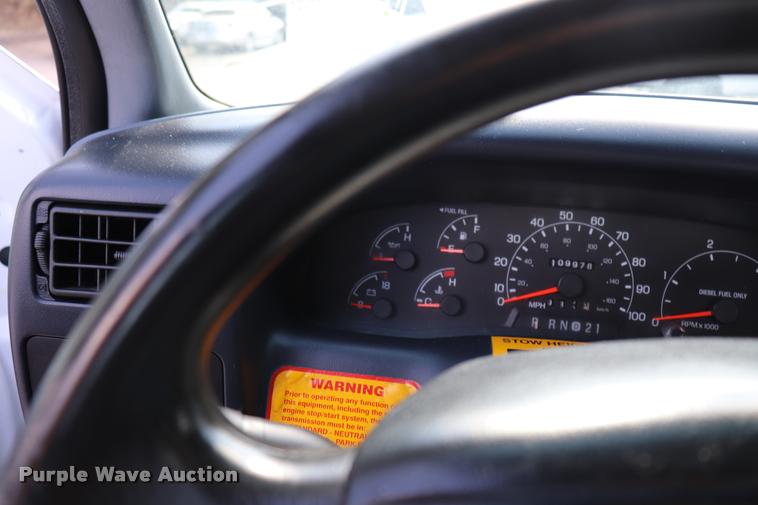 image for item DK9570 2000 Ford F350 Super Duty bucket truck