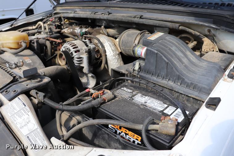 image for item DK9570 2000 Ford F350 Super Duty bucket truck