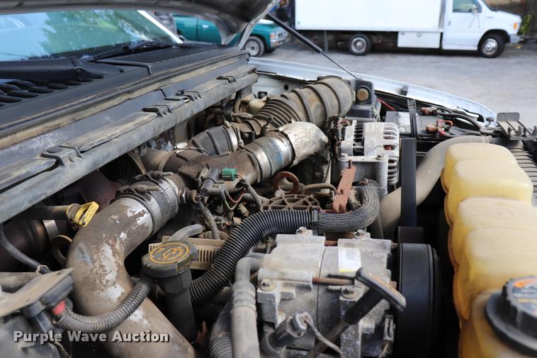 image for item DK9570 2000 Ford F350 Super Duty bucket truck