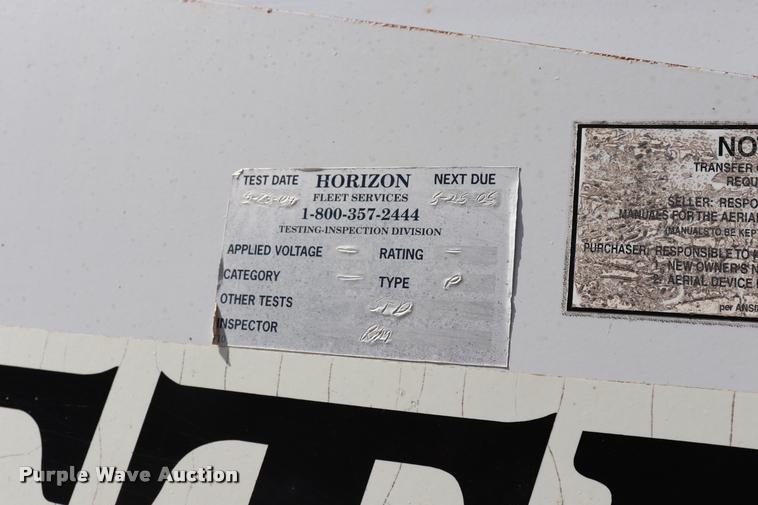 image for item DK9570 2000 Ford F350 Super Duty bucket truck