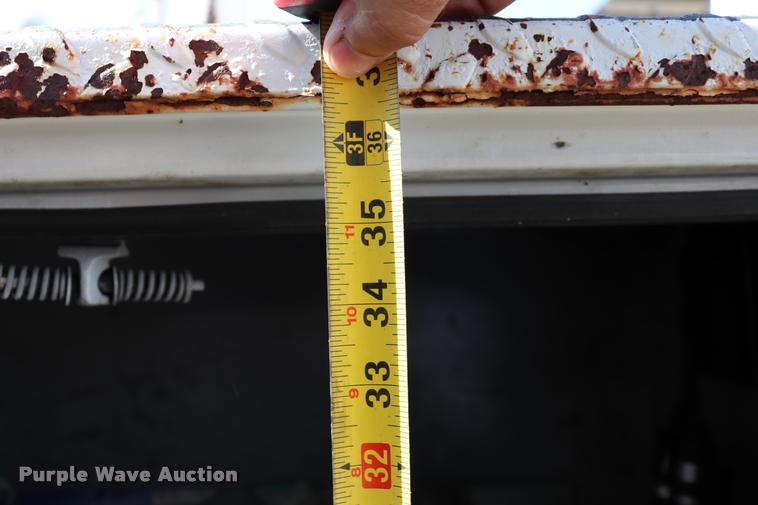 image for item DK9570 2000 Ford F350 Super Duty bucket truck