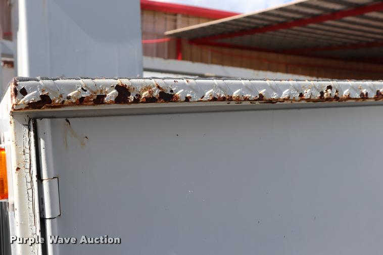 image for item DK9570 2000 Ford F350 Super Duty bucket truck