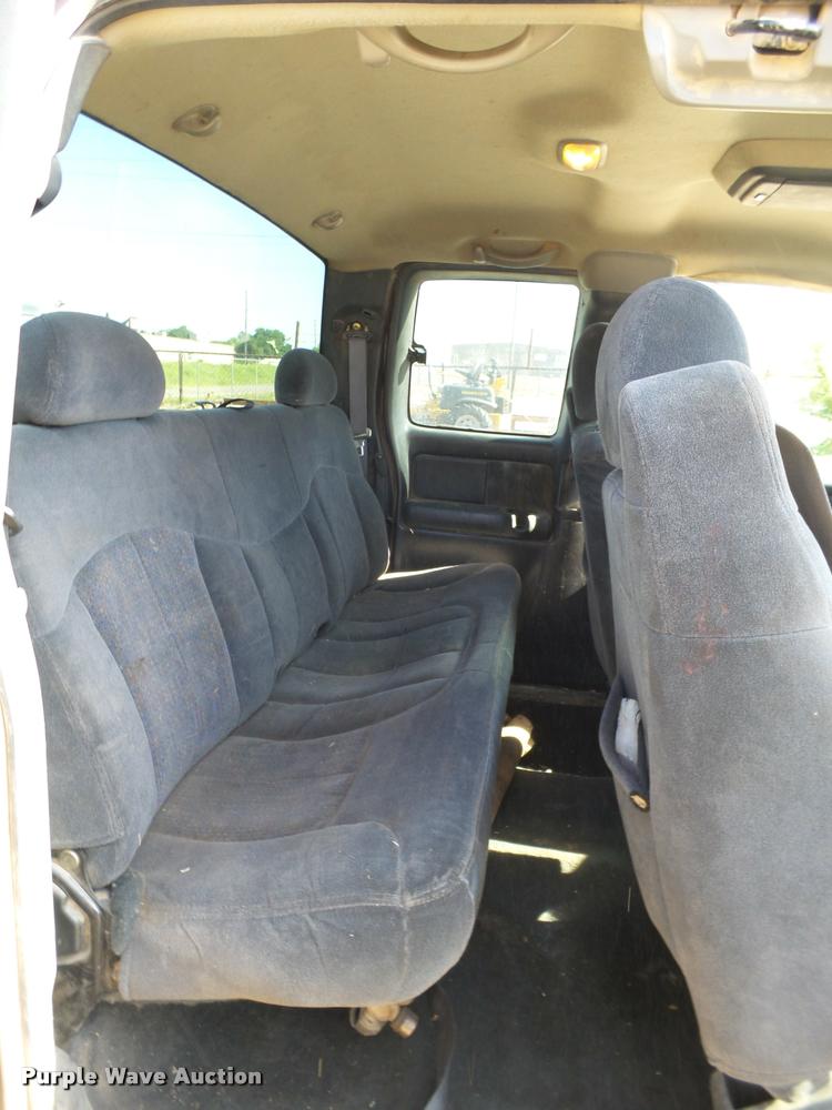 image for item DL9099 2001 Chevrolet Silverado 1500 Z71 Ext. Cab pickup truck