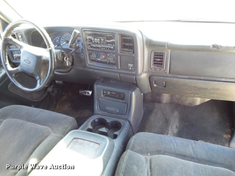 image for item DL9099 2001 Chevrolet Silverado 1500 Z71 Ext. Cab pickup truck