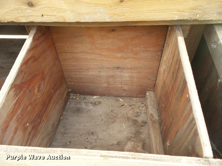 image for item DL9501 Chicken coop