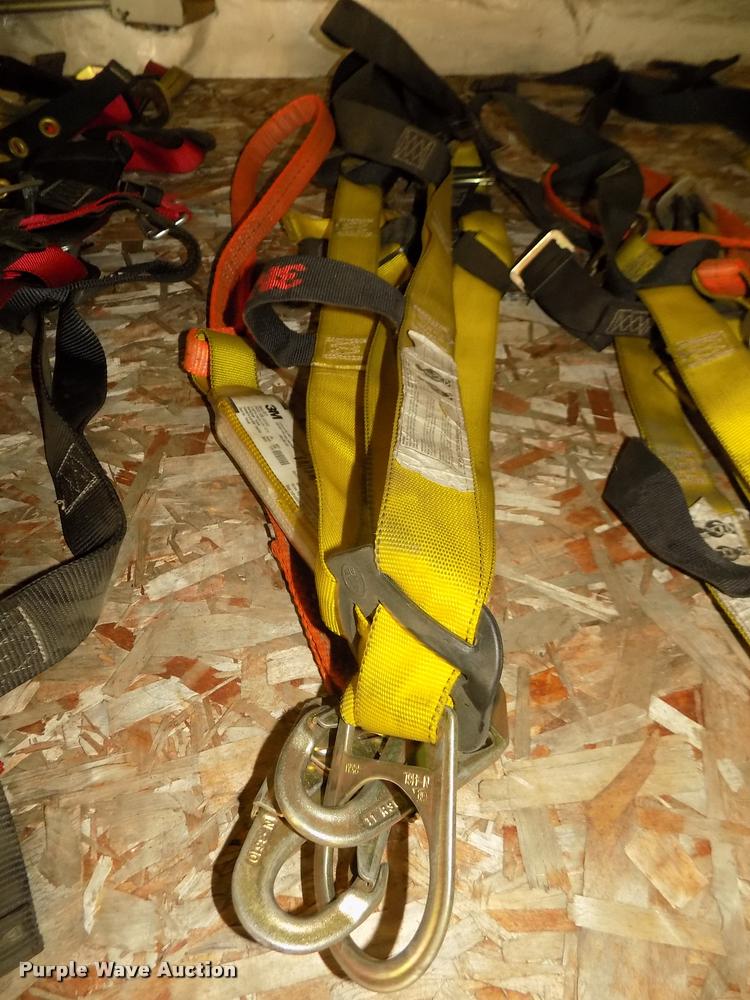 image for item DO9215 (5) full body harnesses with deceleration lanyards