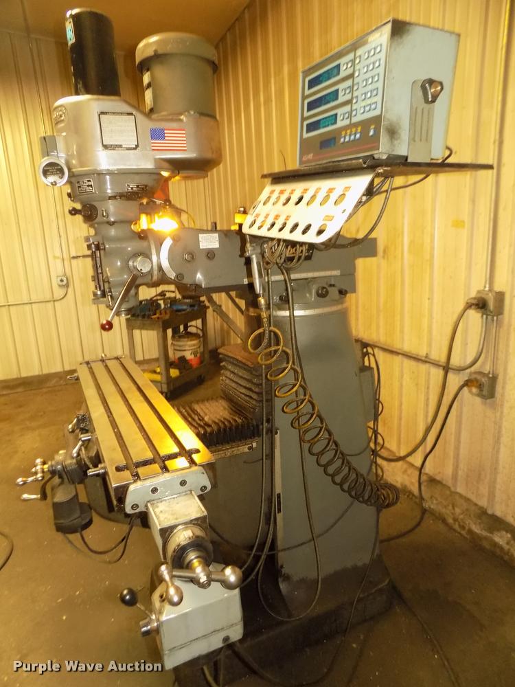 image for item DO9220 Bridgeport Series 2 milling machine