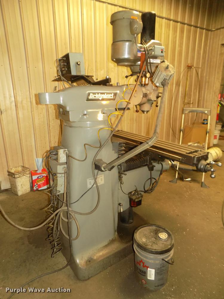 image for item DO9220 Bridgeport Series 2 milling machine