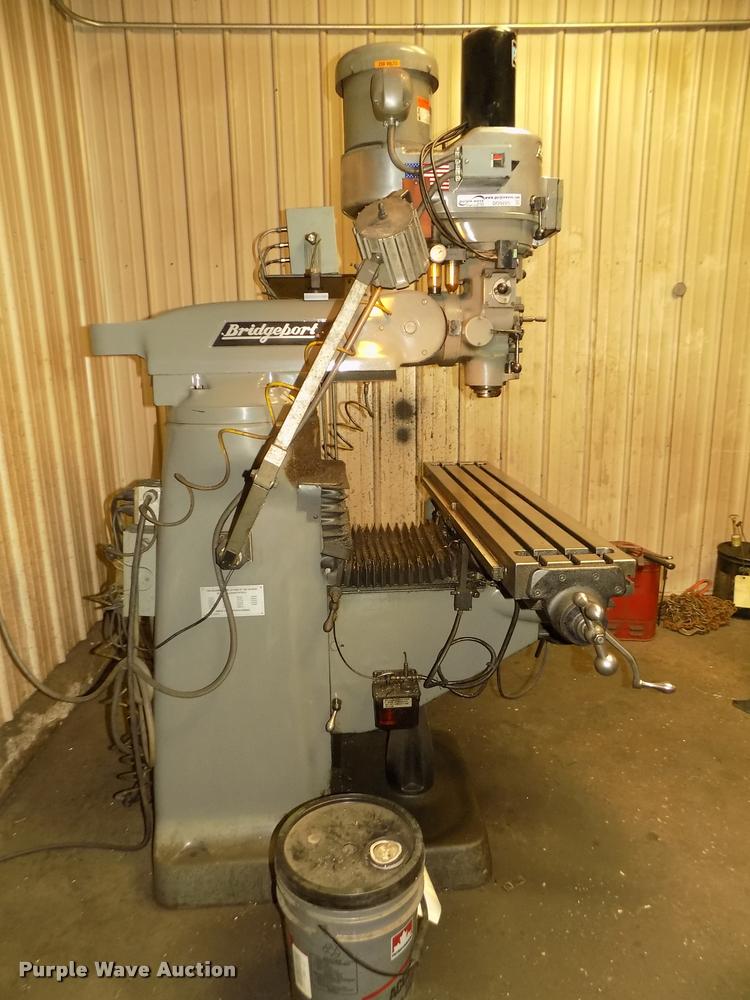 image for item DO9220 Bridgeport Series 2 milling machine