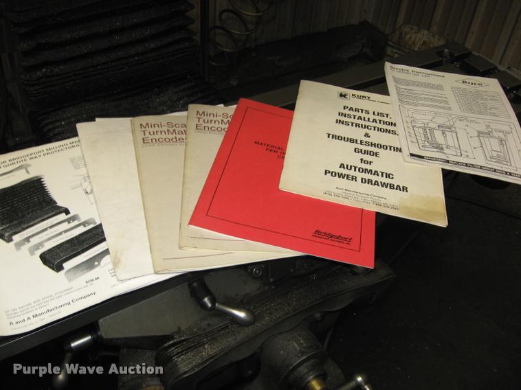 image for item DO9220 Bridgeport Series 2 milling machine