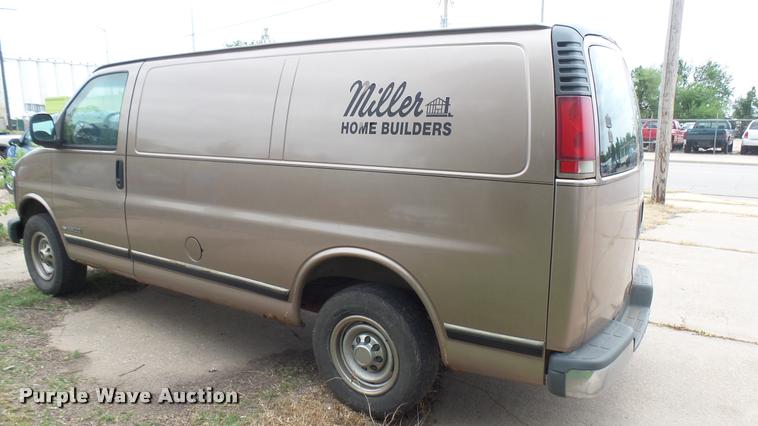 image for item DQ9088 1998 Chevrolet Express G2500 Cargo van