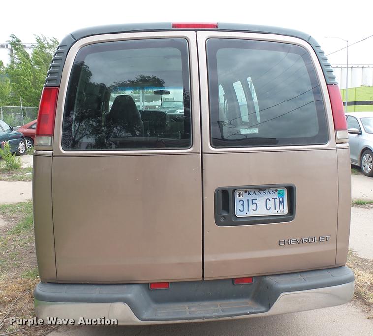 image for item DQ9088 1998 Chevrolet Express G2500 Cargo van