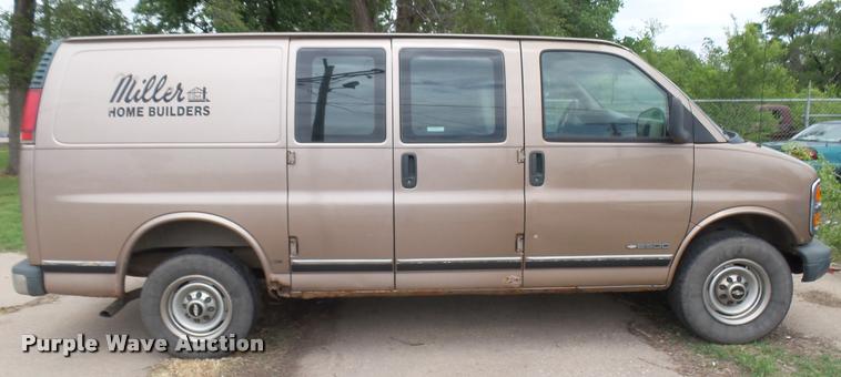 image for item DQ9088 1998 Chevrolet Express G2500 Cargo van
