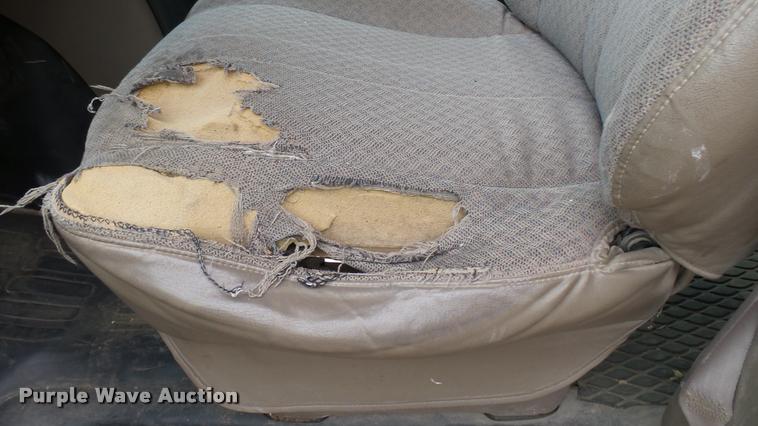 image for item DQ9088 1998 Chevrolet Express G2500 Cargo van