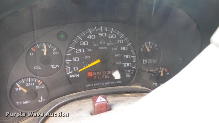 image for item DQ9088 1998 Chevrolet Express G2500 Cargo van