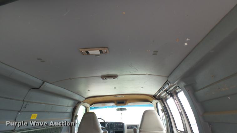 image for item DQ9088 1998 Chevrolet Express G2500 Cargo van