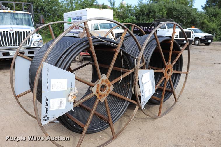 image for item DQ9484 Fiber Optic conduit reel