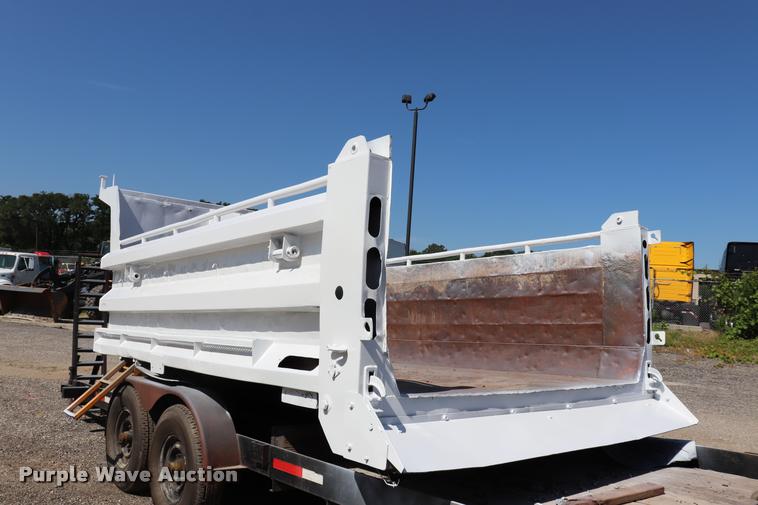 image for item DQ9488 Dump bed