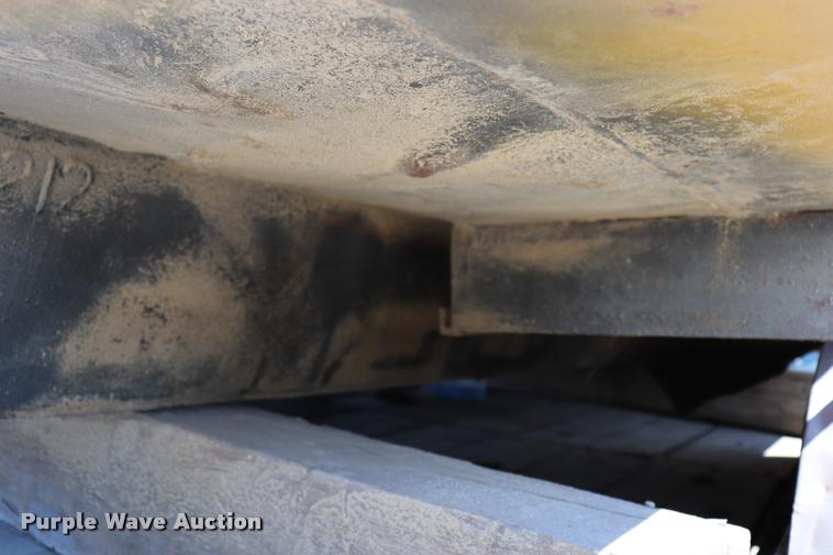 image for item DQ9488 Dump bed