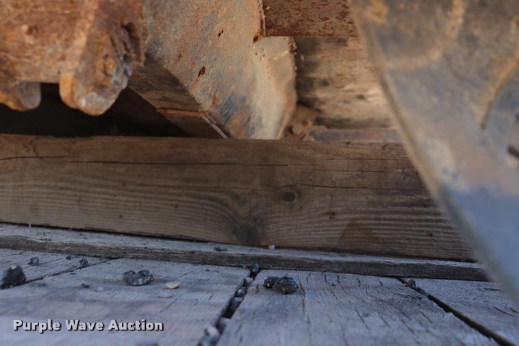 image for item DQ9488 Dump bed