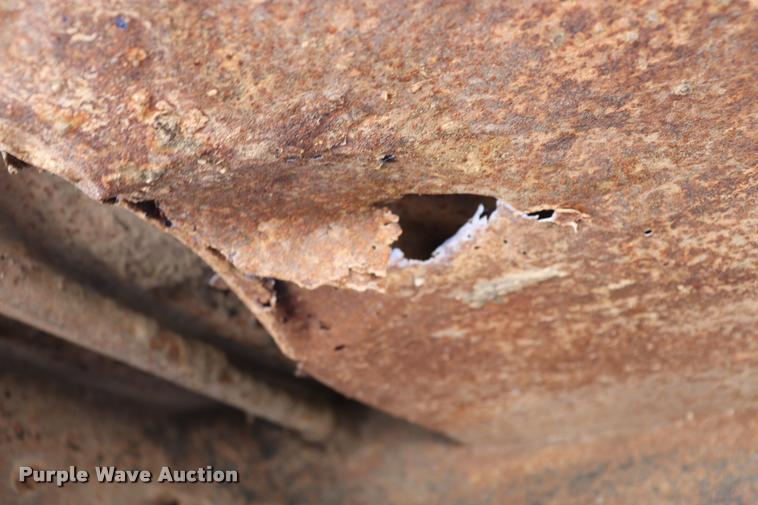 image for item DQ9488 Dump bed