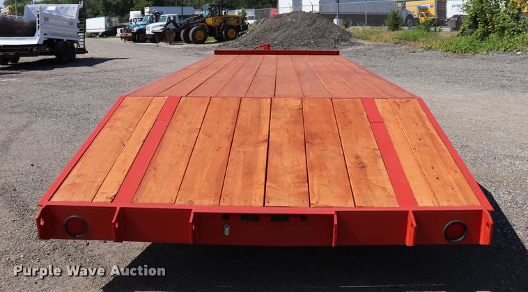 image for item DQ9489 2000 Cronkhite 5110EA equipment trailer