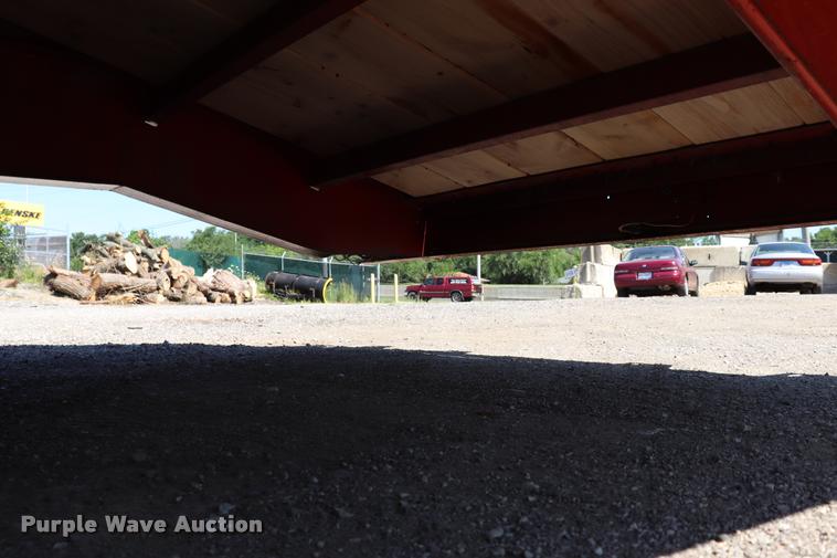 image for item DQ9489 2000 Cronkhite 5110EA equipment trailer