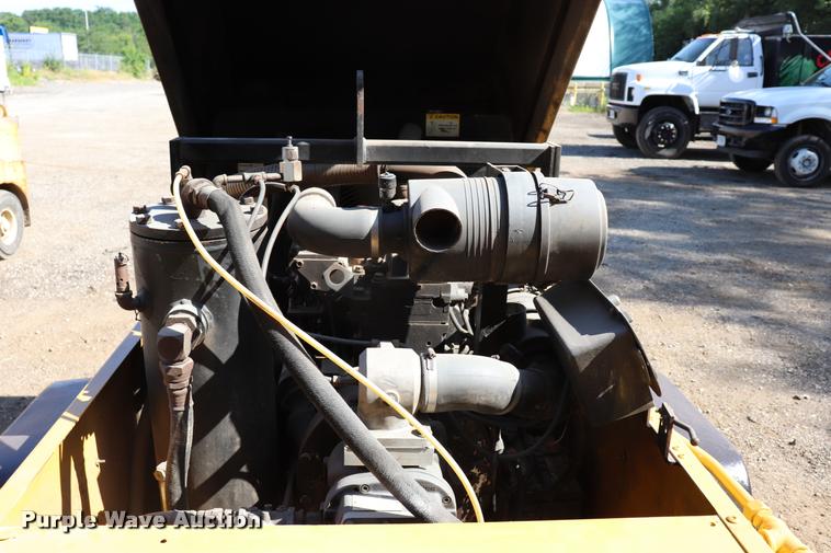 image for item DQ9493 Grimmer Schmidt B101GU air compressor