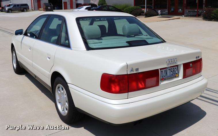 image for item DQ9499 1996 Audi A6