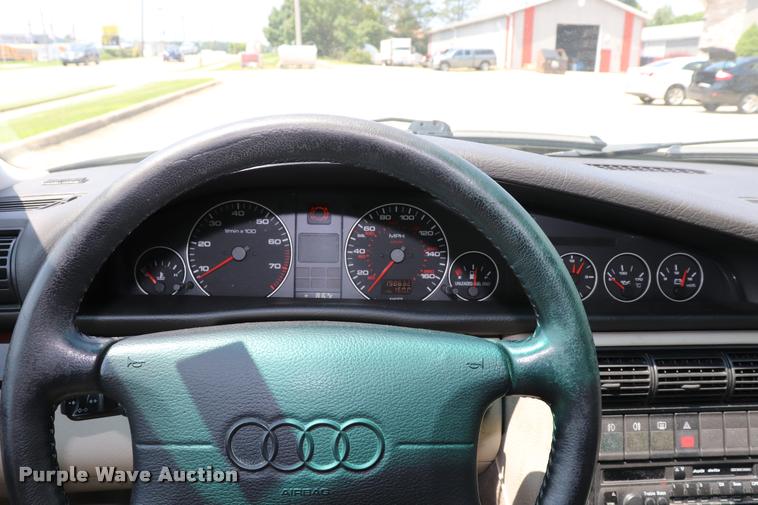 image for item DQ9499 1996 Audi A6