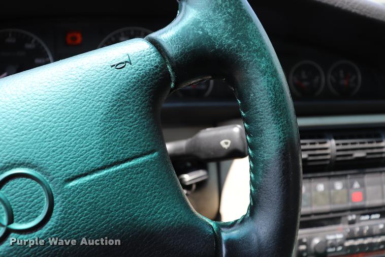 image for item DQ9499 1996 Audi A6