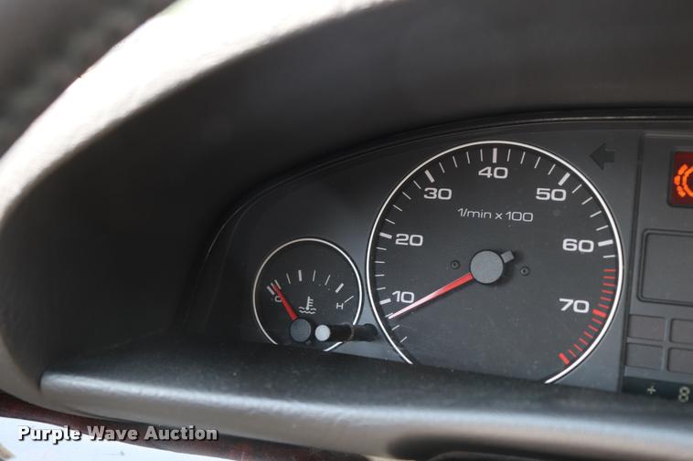 image for item DQ9499 1996 Audi A6