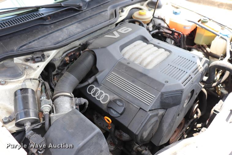image for item DQ9499 1996 Audi A6