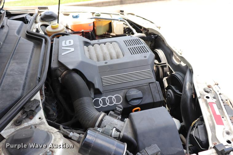 image for item DQ9499 1996 Audi A6