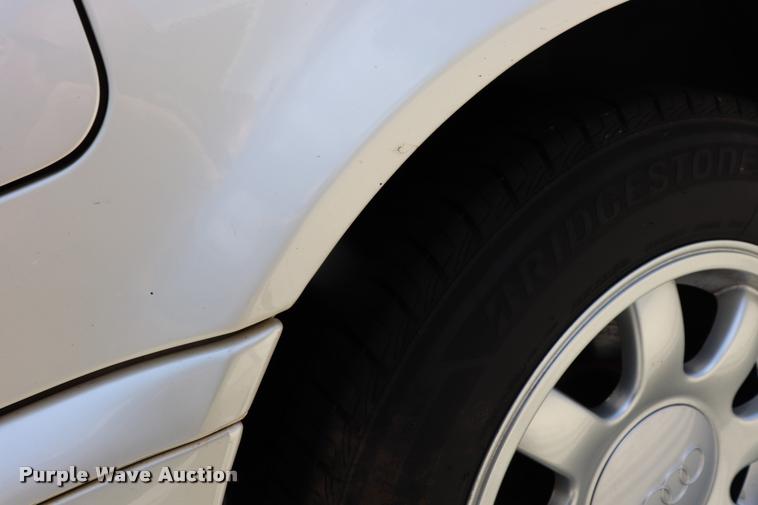 image for item DQ9499 1996 Audi A6