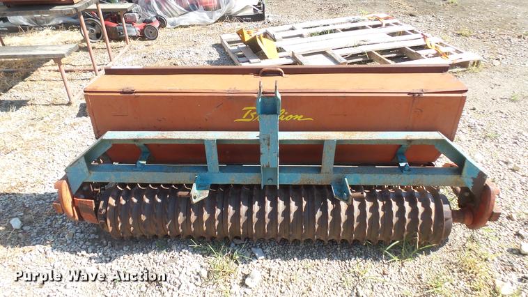 image for item DR9540 Brillion seeder