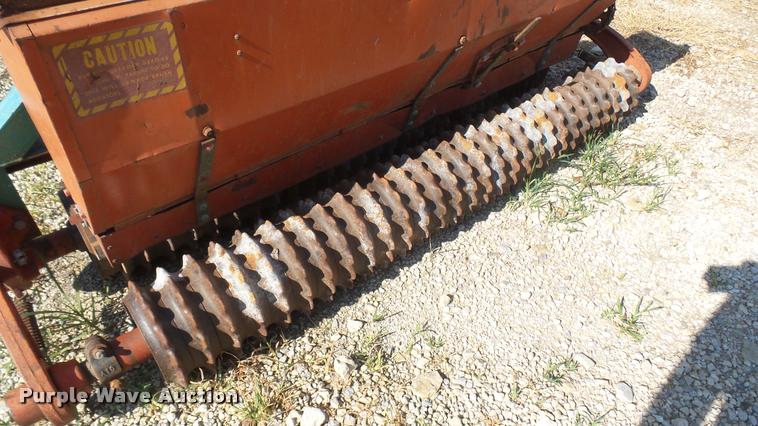 image for item DR9540 Brillion seeder